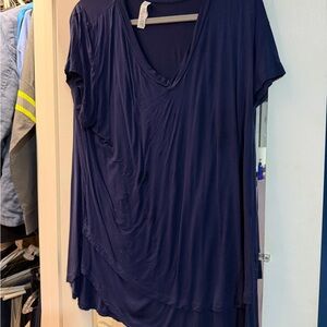 Latched Mama Deep Blue V-Neck Short Sleeve Top